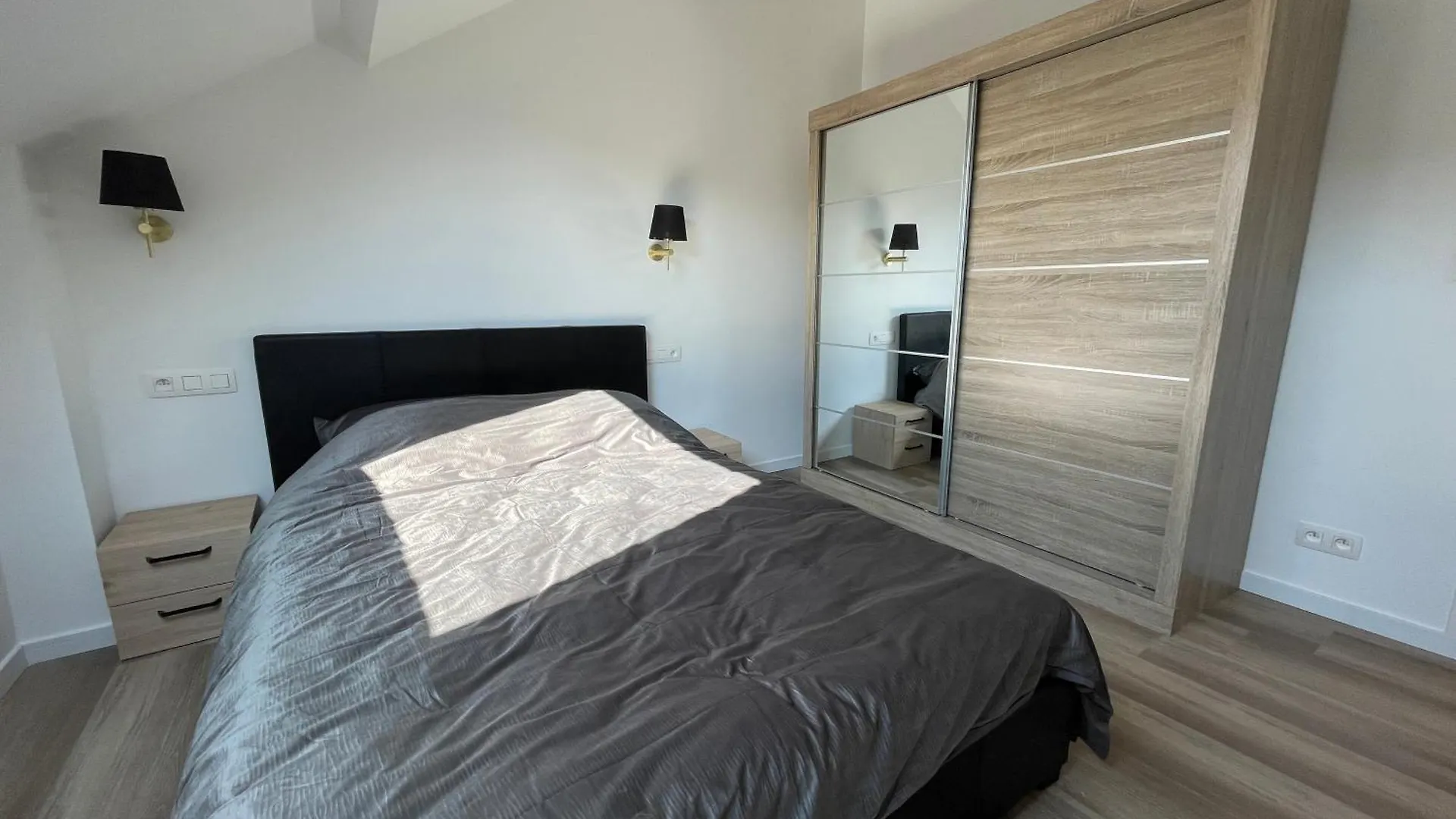 Midi Station 3 Apartment Brussels Belgium